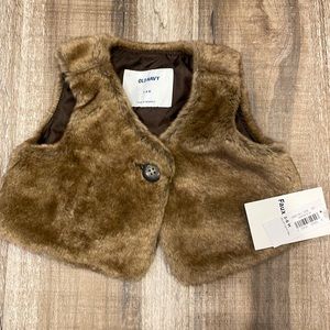 3-6 month never worn fur vest